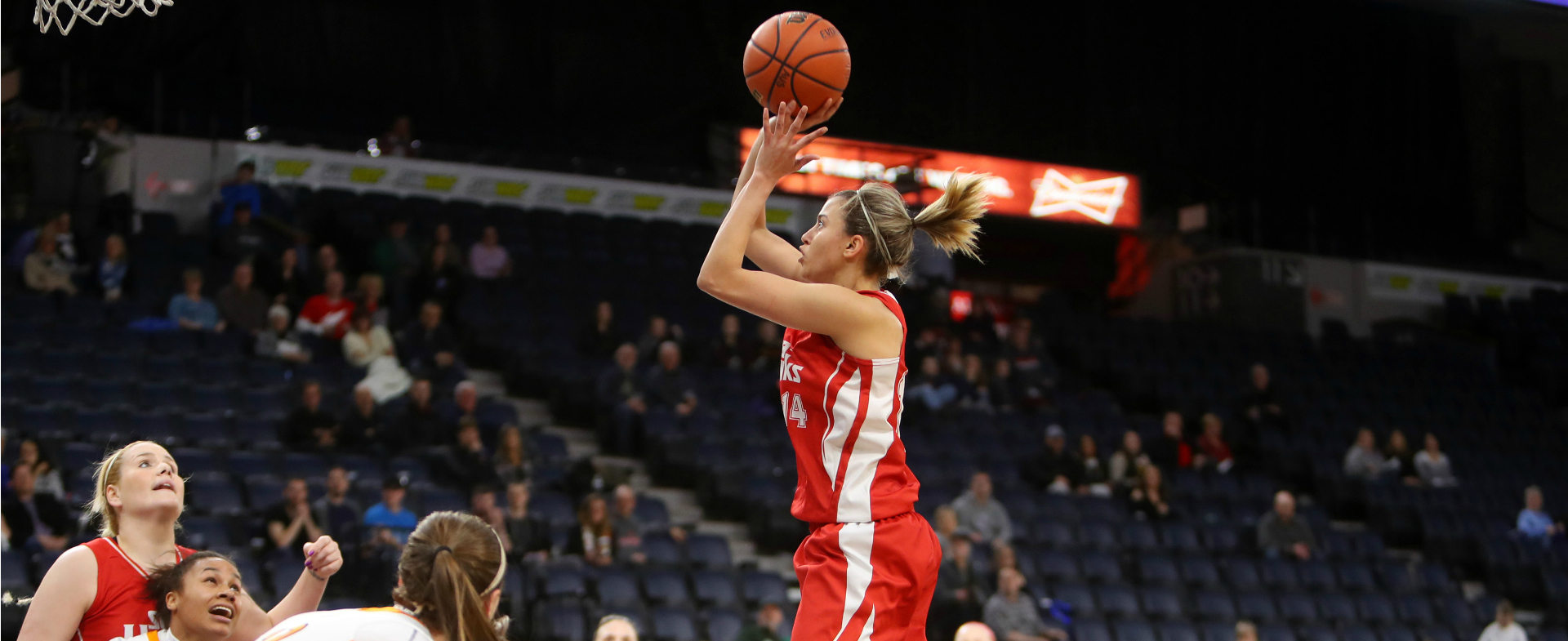 Capers narrowly defeat Sea-Hawks at AUS Championships
